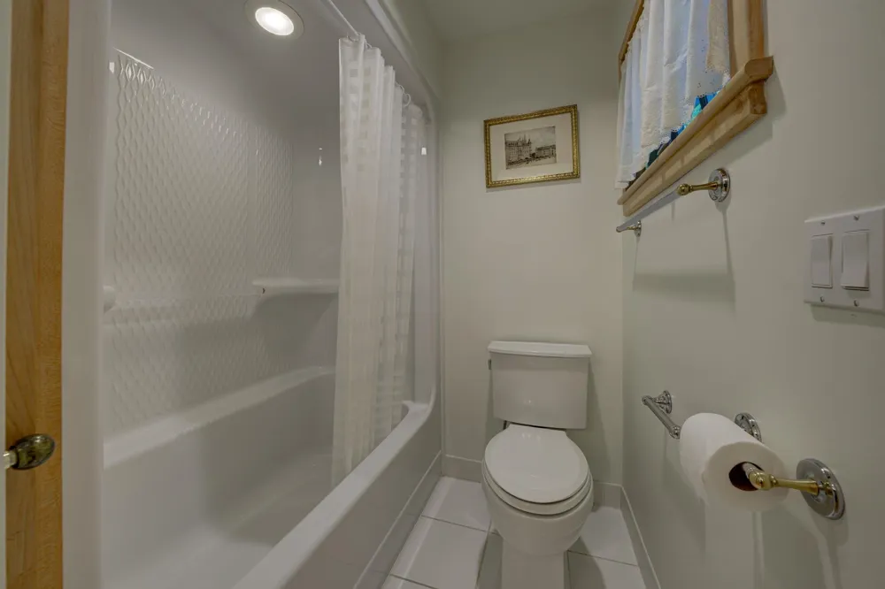 968 S Manitou Trail Leland Township, MI 49653