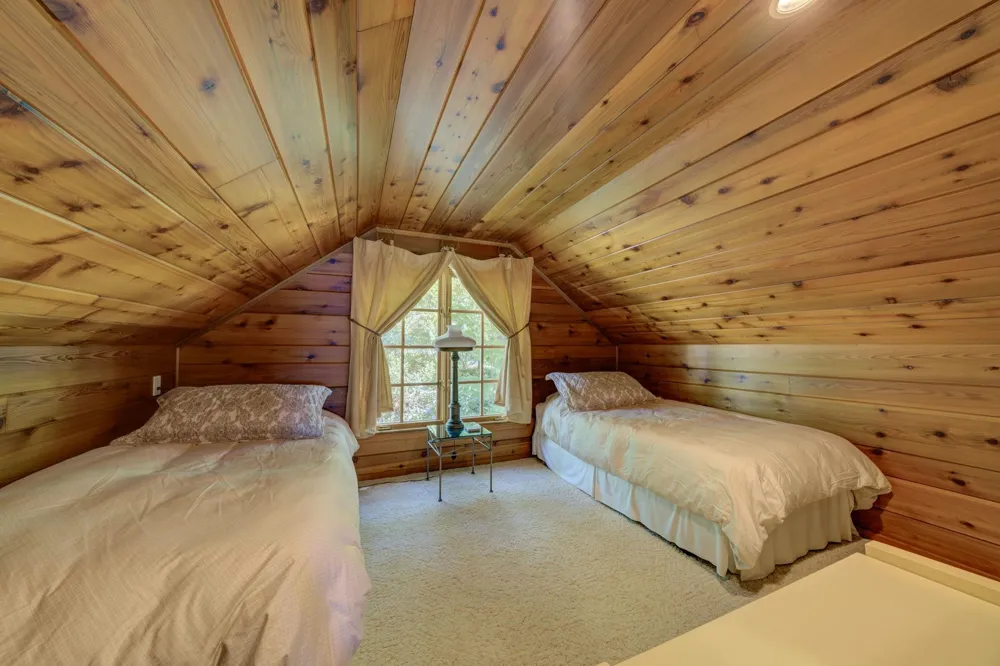 968 S Manitou Trail Leland Township, MI 49653
