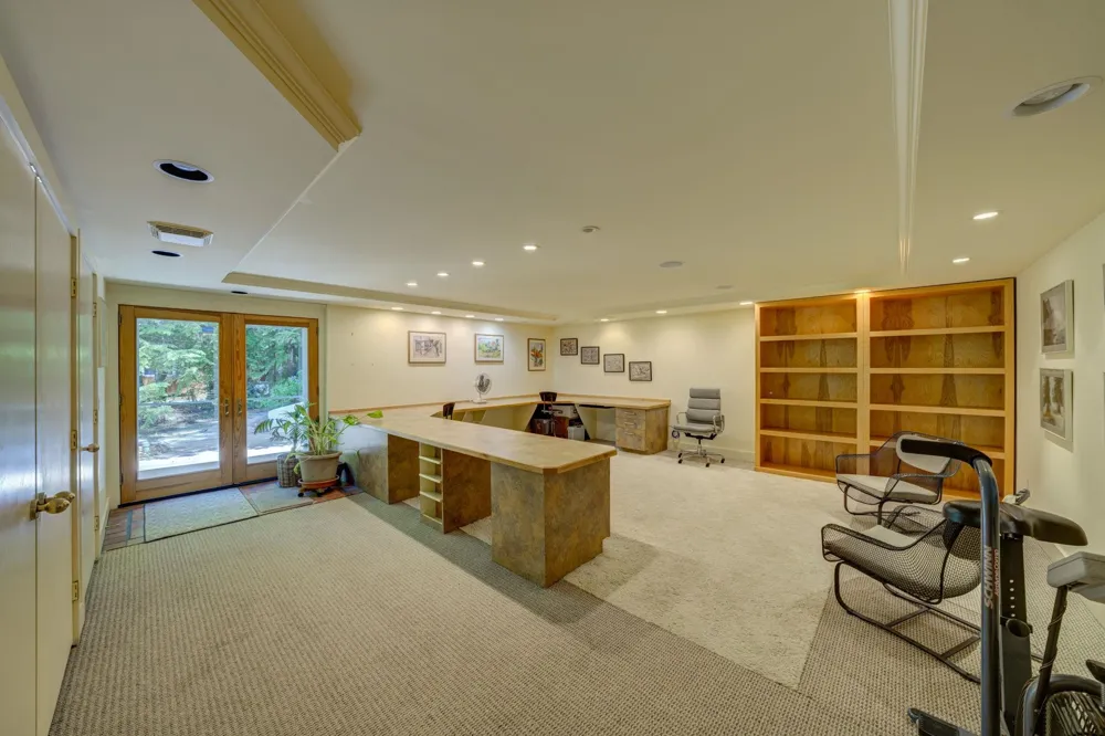 968 S Manitou Trail Leland Township, MI 49653