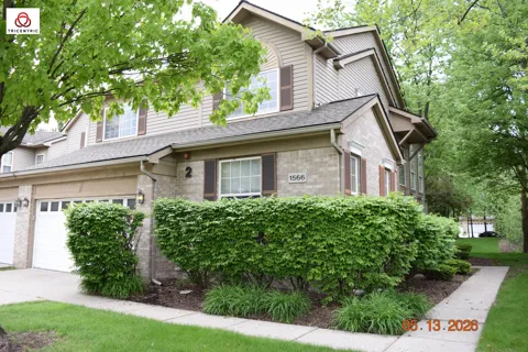 1566 Heron Circle