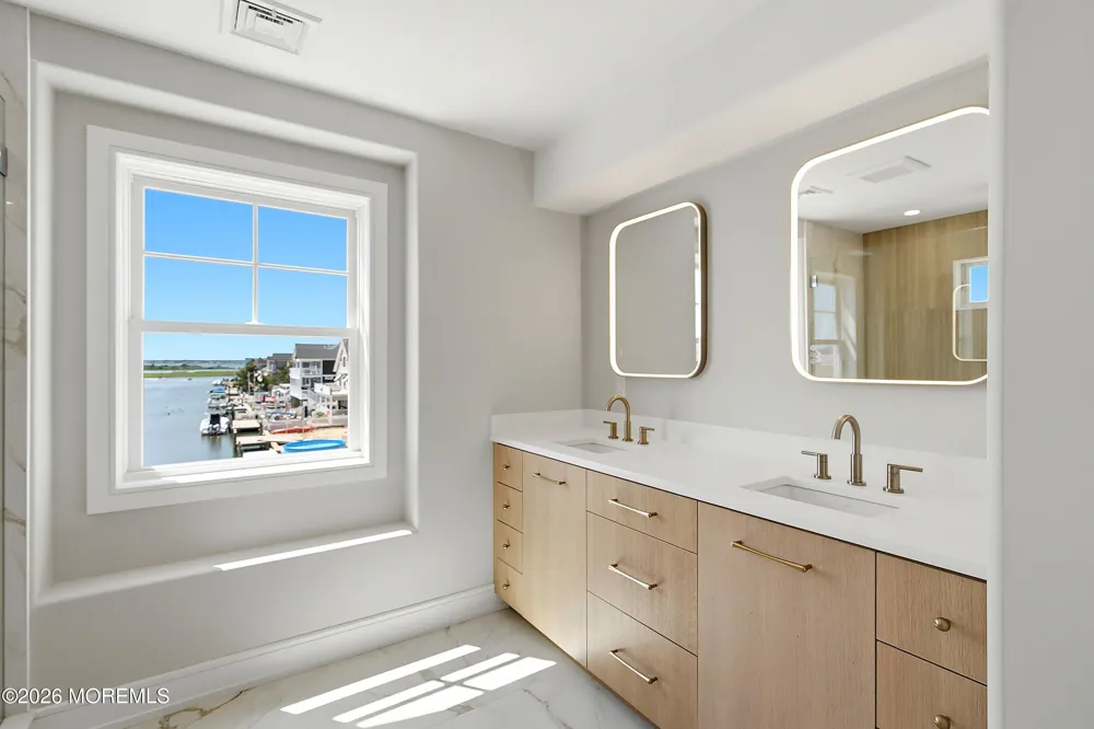 1611 Bay Boulevard Ortley Beach, NJ 08751