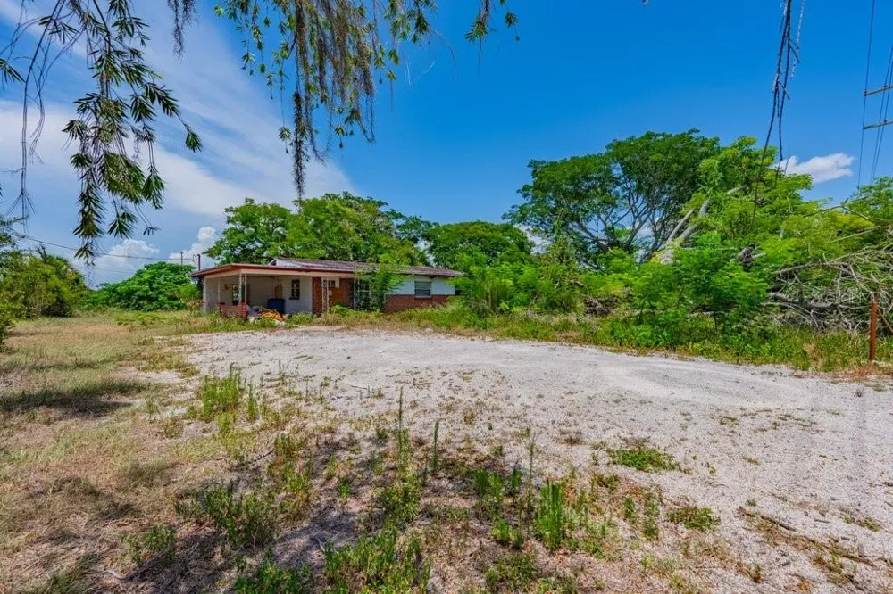 10912 672 HIGHWAY Riverview, FL 33579