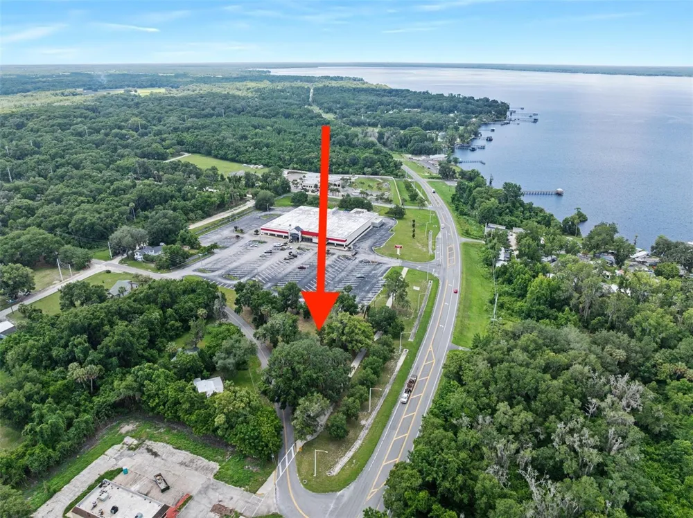 1101 SUMMIT STREET Crescent City, FL 32112