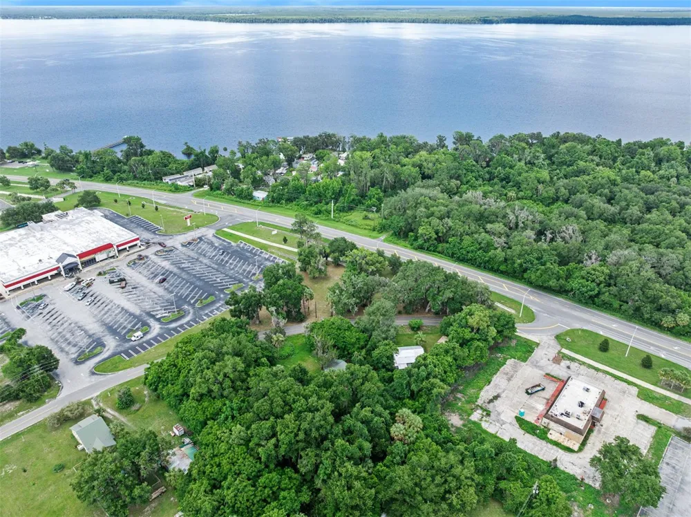 1101 SUMMIT STREET Crescent City, FL 32112