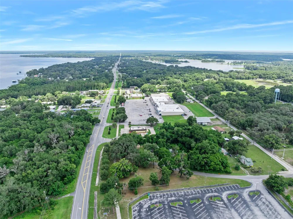 1101 SUMMIT STREET Crescent City, FL 32112