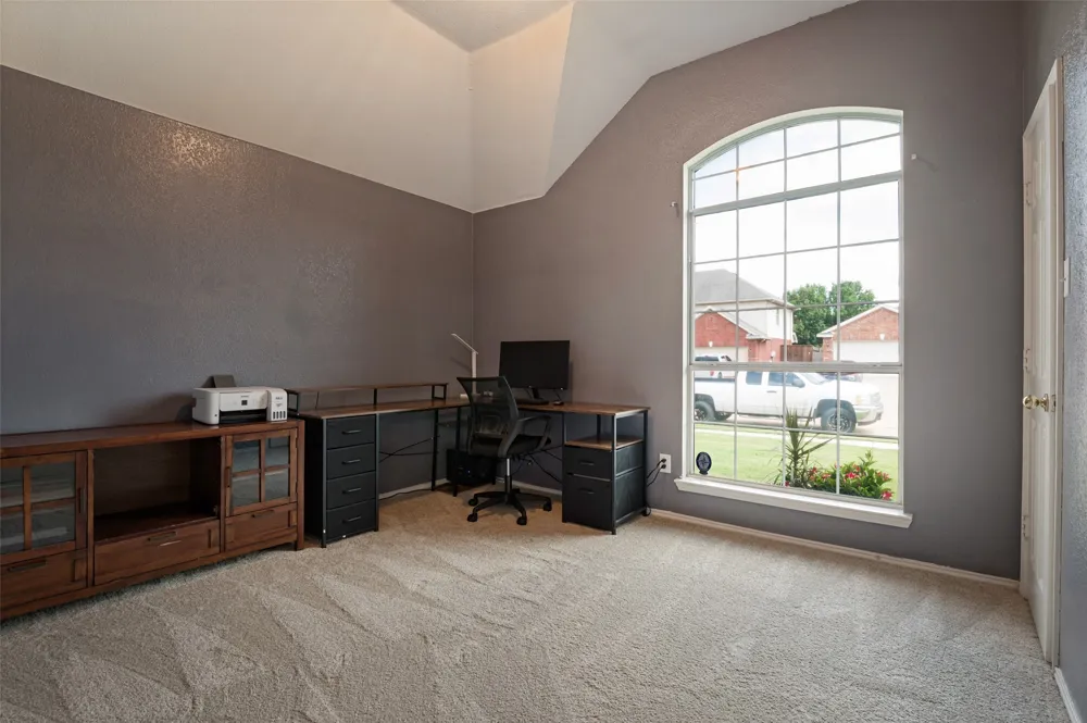 902 Cutting Horse Drive Mansfield, TX 76063