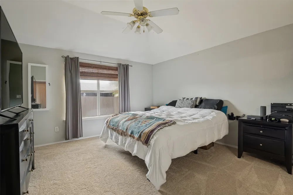 902 Cutting Horse Drive Mansfield, TX 76063