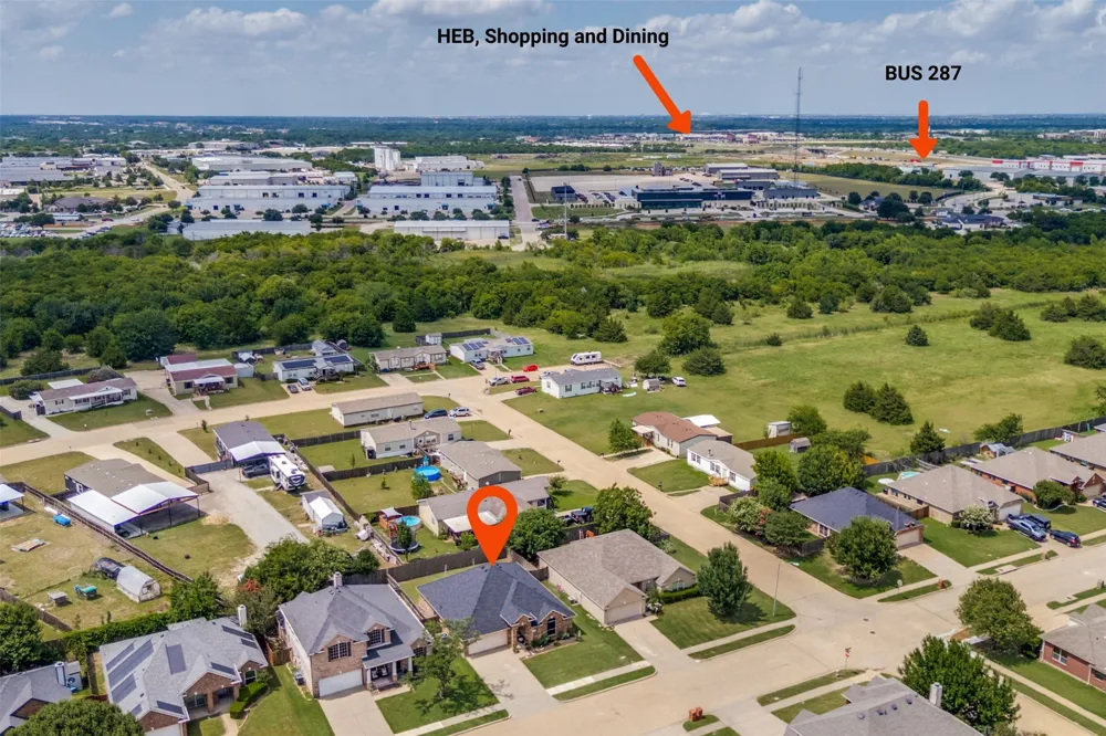 902 Cutting Horse Drive Mansfield, TX 76063