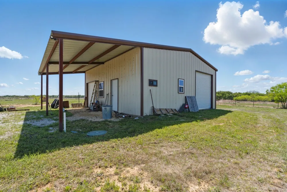 1359 CR 195 Gorman, TX 76454
