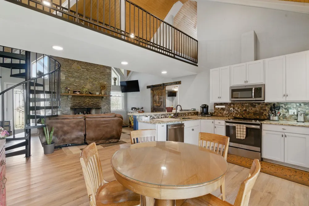 1359 CR 195 Gorman, TX 76454