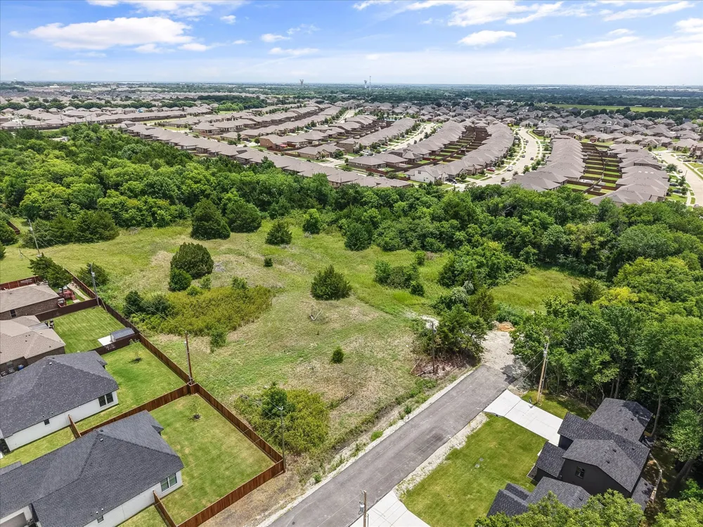 120 Lakeshore Lane Glenn Heights, TX 75154
