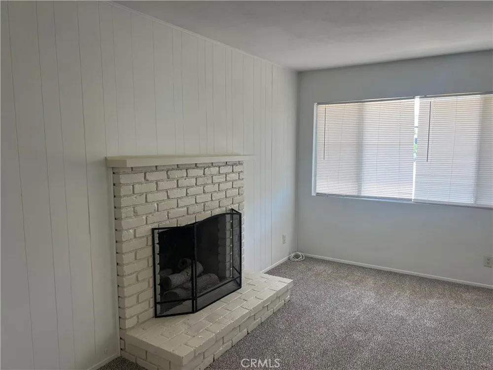 771 S Thompson Hemet, CA 92543
