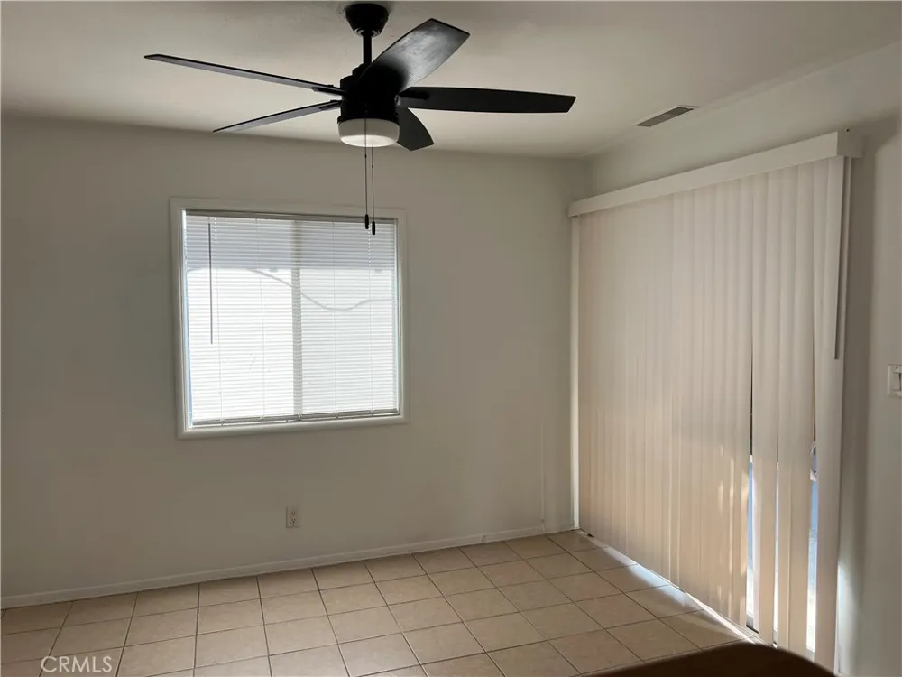 771 S Thompson Hemet, CA 92543