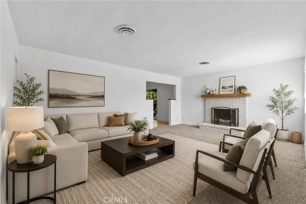 771 S Thompson Hemet, CA 92543