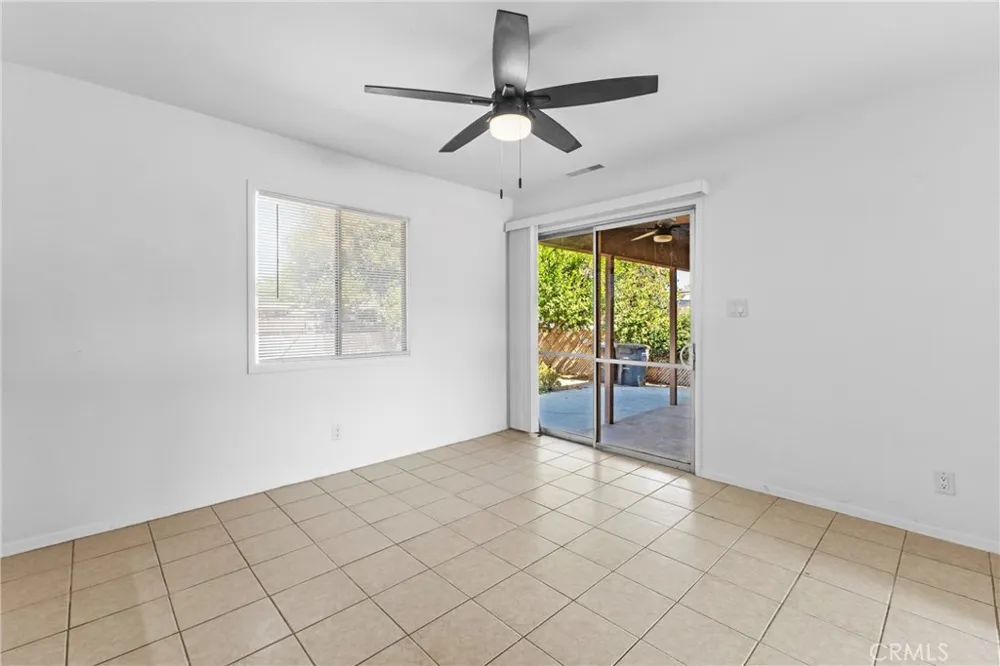 771 S Thompson Hemet, CA 92543