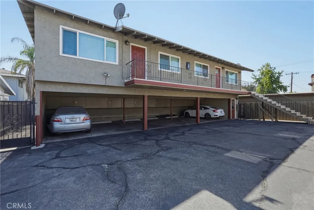 406 S 5th Avenue Monrovia, CA 91016