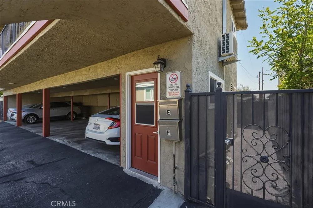 406 S 5th Avenue Monrovia, CA 91016