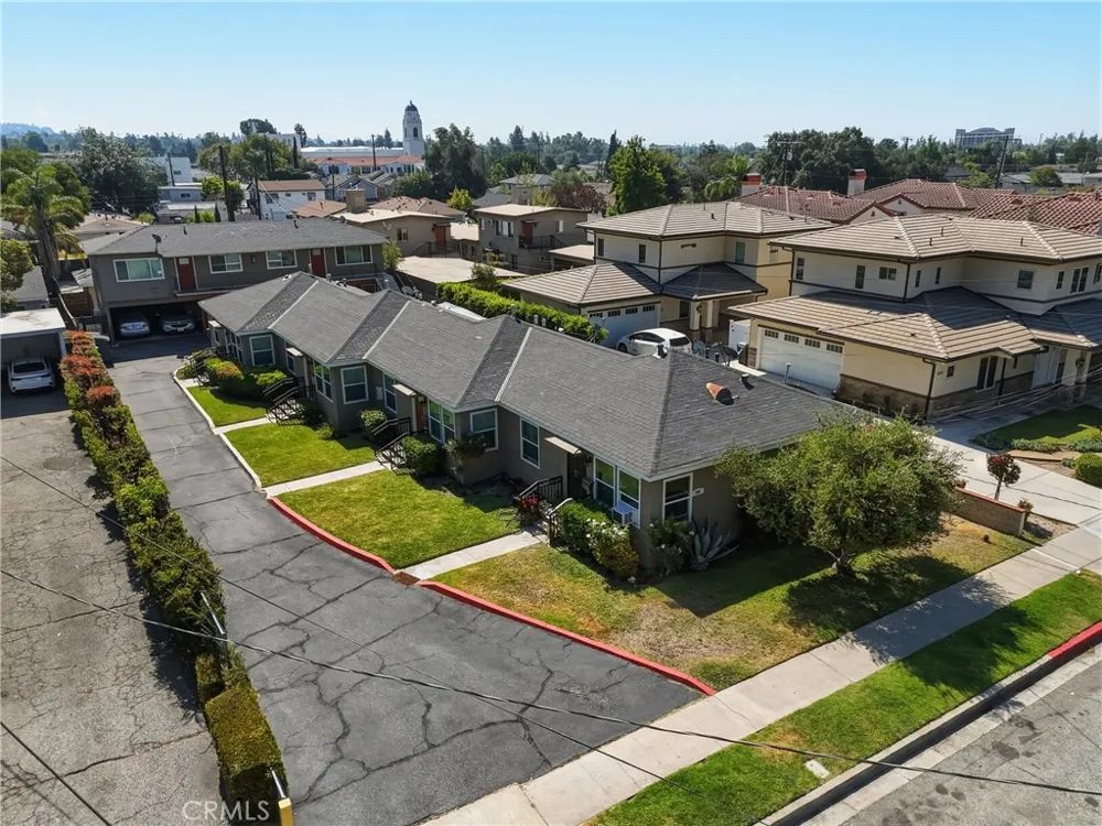 406 S 5th Avenue Monrovia, CA 91016