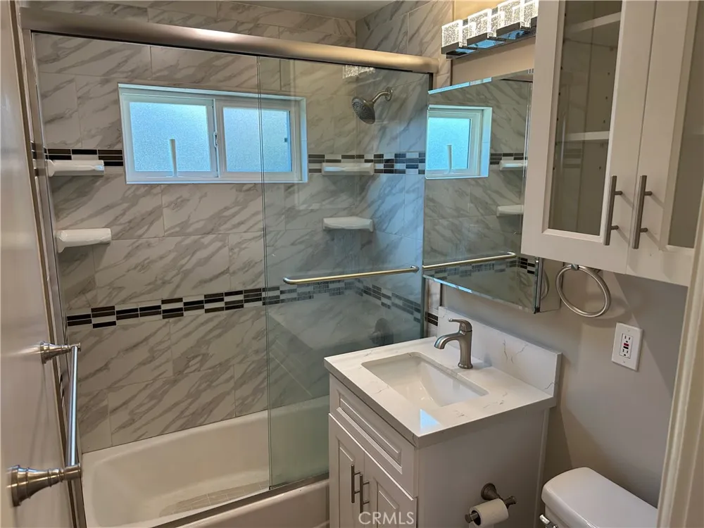 406 S 5th Avenue Monrovia, CA 91016