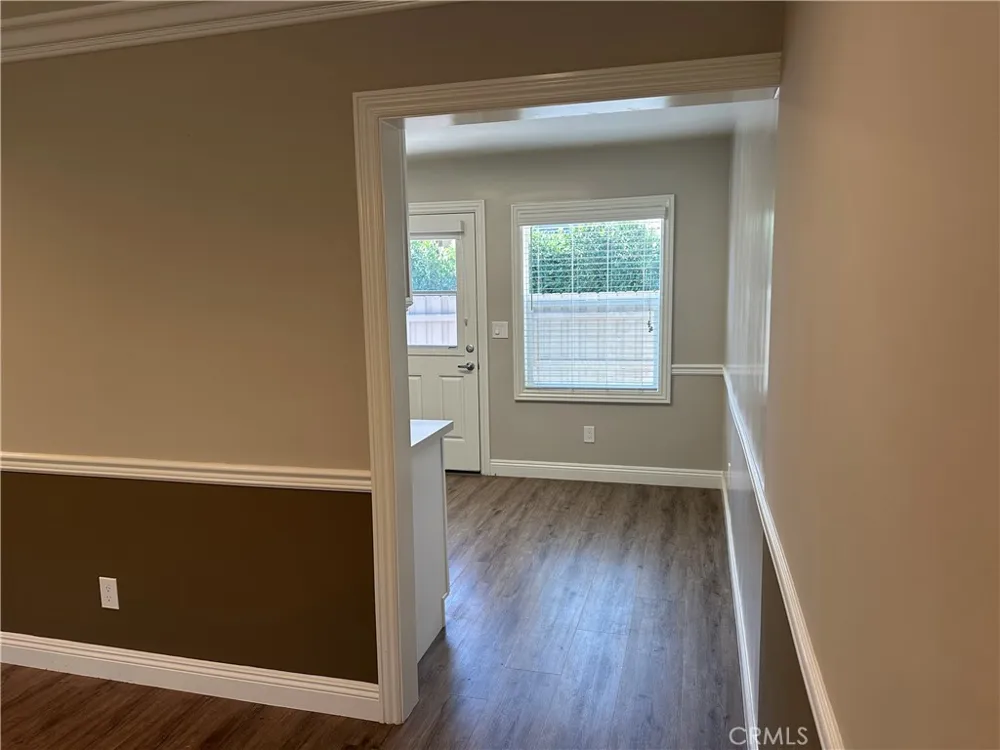 406 S 5th Avenue Monrovia, CA 91016