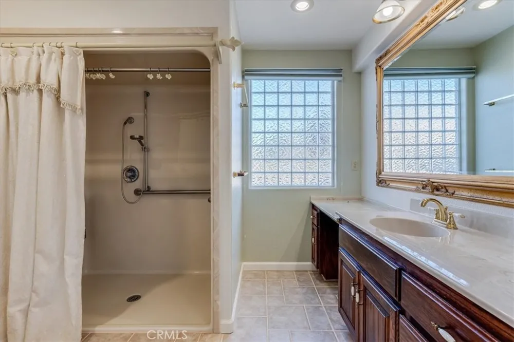 801 Lucinda Court Santa Maria, CA 93455