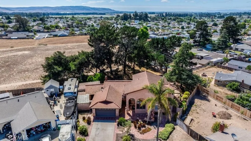 801 Lucinda Court Santa Maria, CA 93455