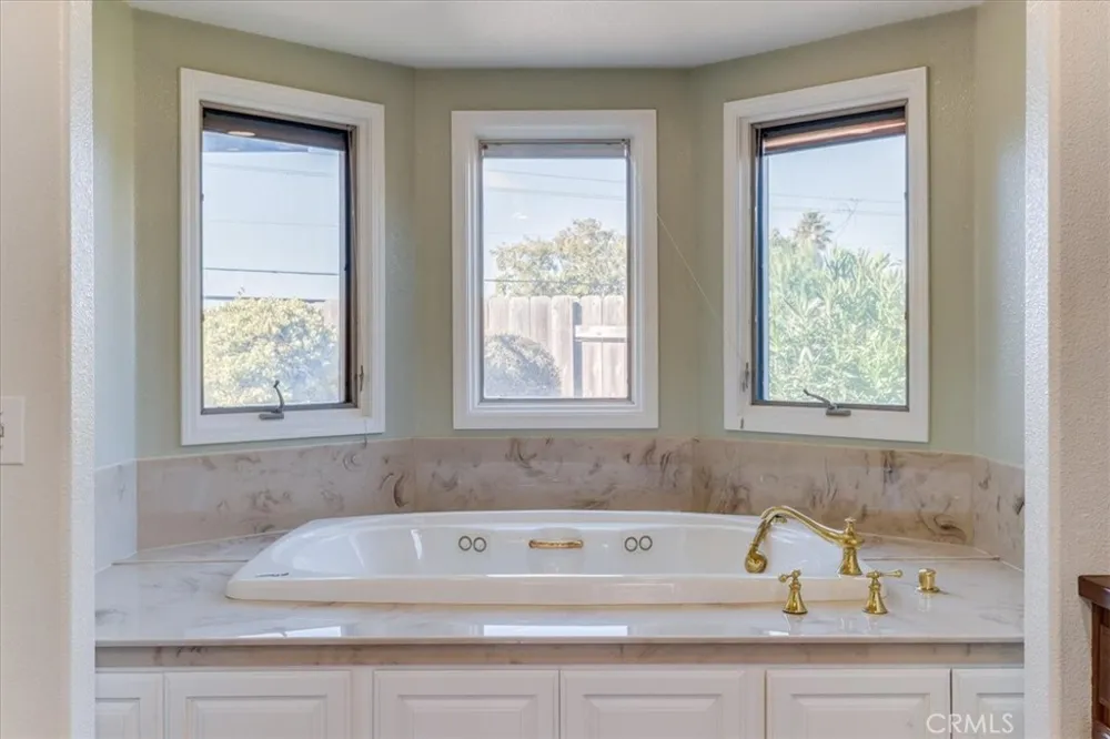 801 Lucinda Court Santa Maria, CA 93455