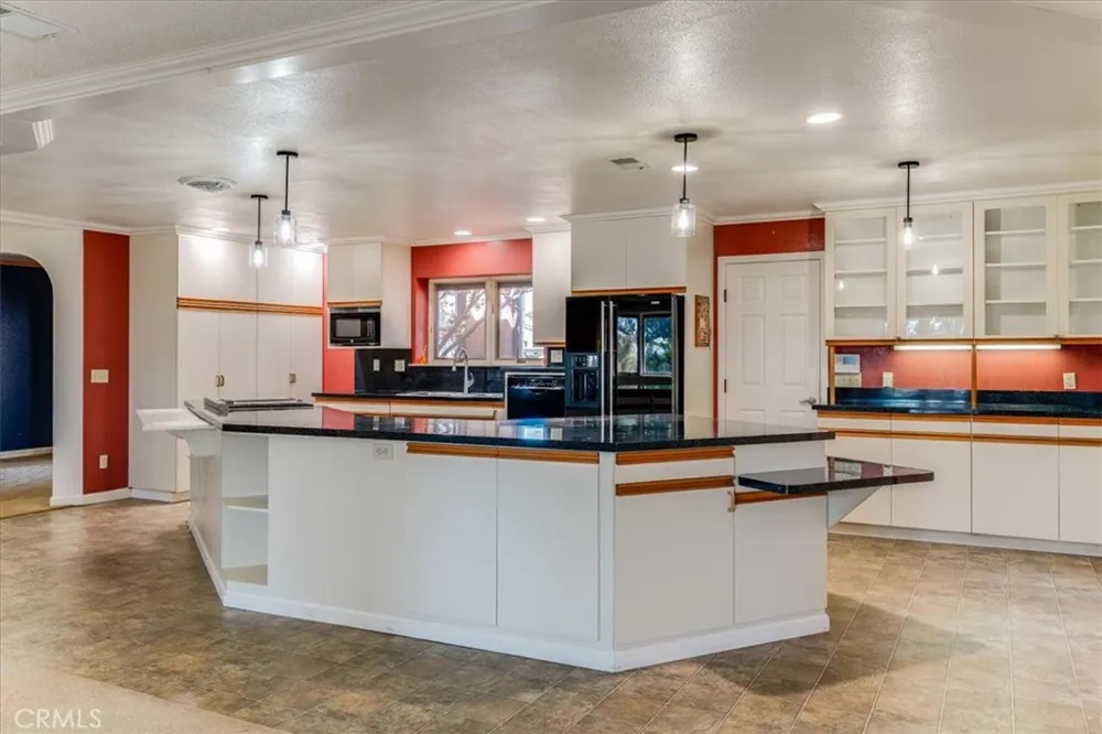 801 Lucinda Court Santa Maria, CA 93455