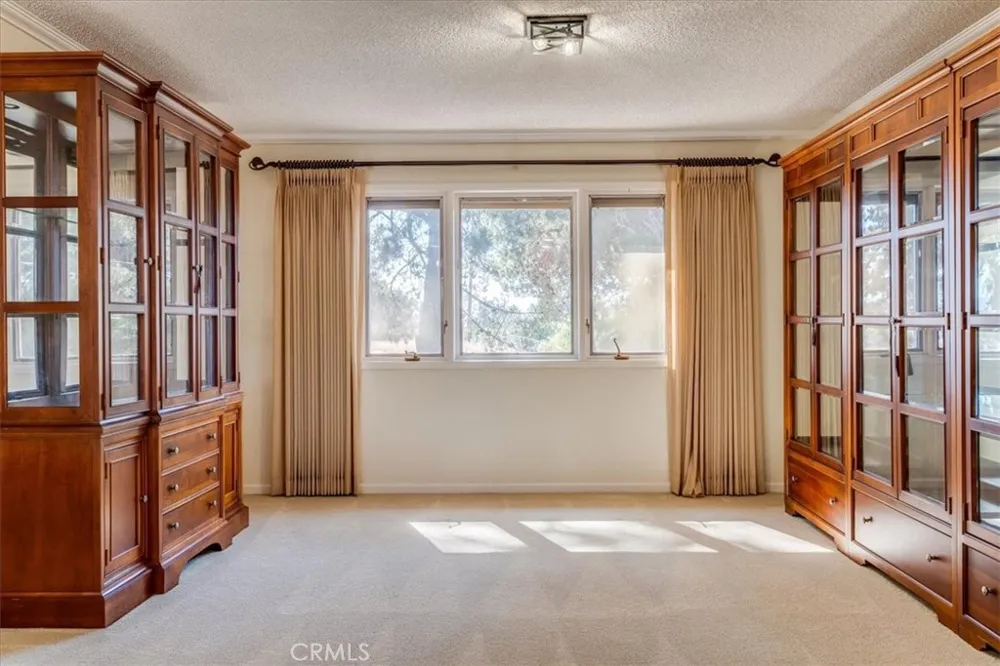 801 Lucinda Court Santa Maria, CA 93455