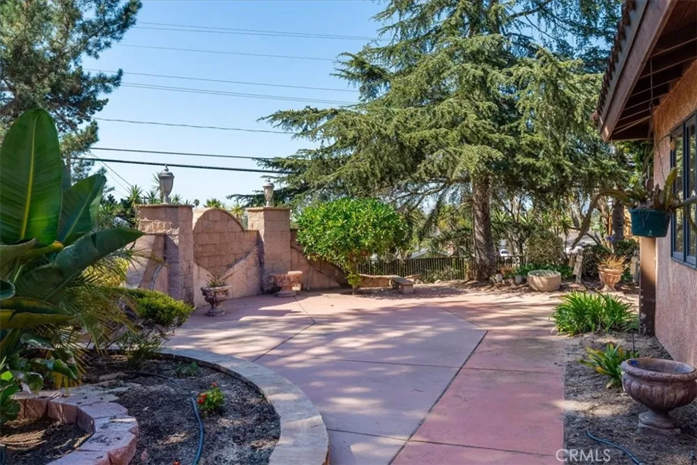 801 Lucinda Court Santa Maria, CA 93455