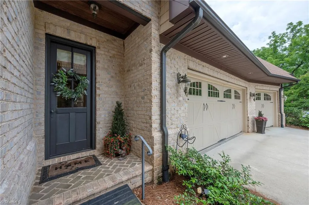 310 James Way Bermuda Run, NC 27006