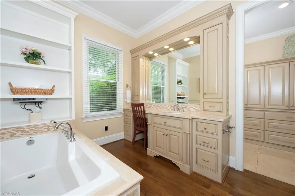 310 James Way Bermuda Run, NC 27006