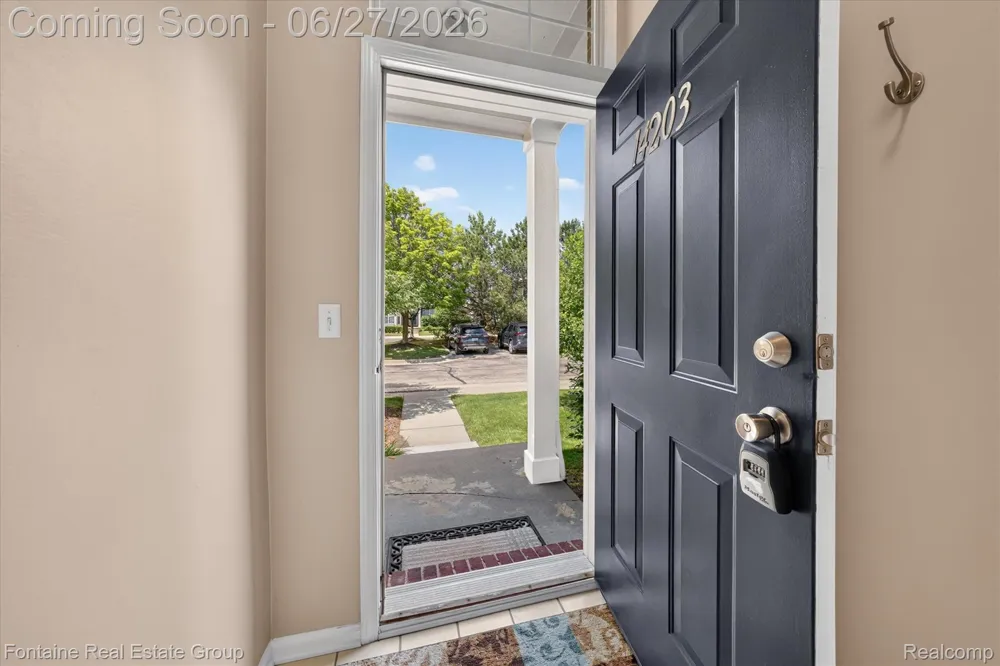 14203 Adri Circle Commerce Charter Township, MI 48390