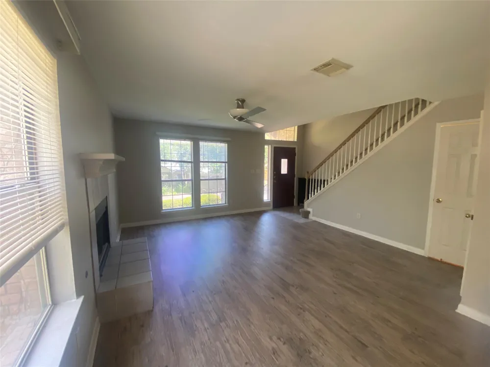 11915 Sky West Drive Austin, TX 78758
