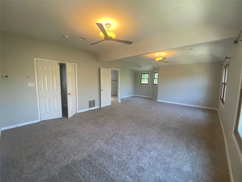 11915 Sky West Drive Austin, TX 78758