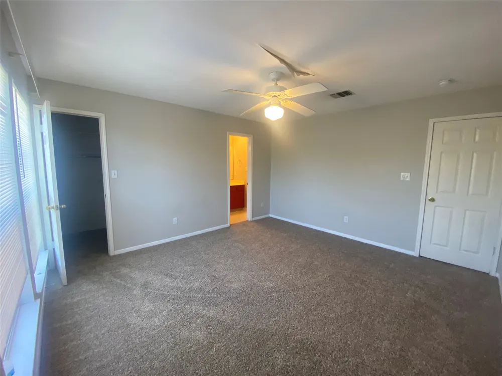 11915 Sky West Drive Austin, TX 78758