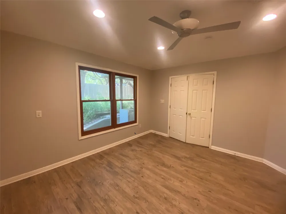 11915 Sky West Drive Austin, TX 78758