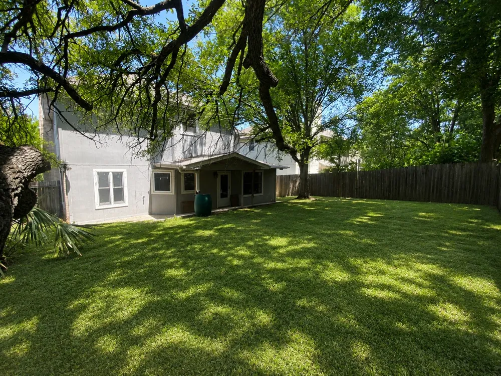 11915 Sky West Drive Austin, TX 78758