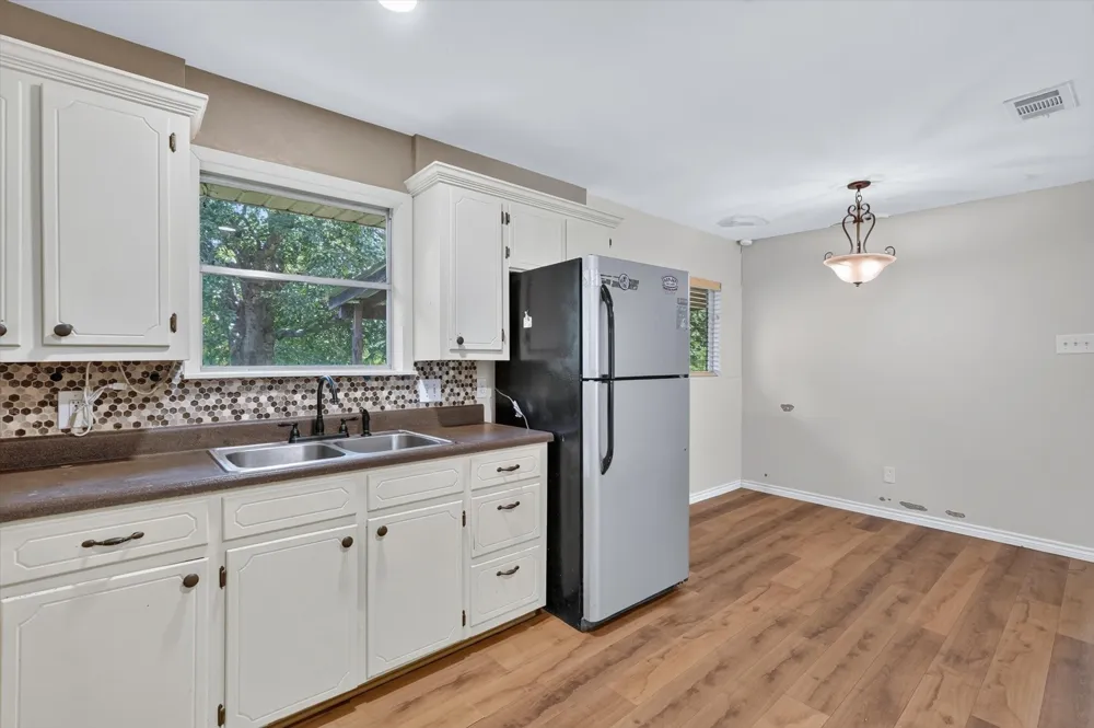 387 Avenue D Point, TX 75472