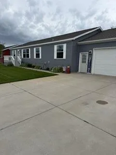 3688 Hollyfield Drive Solon Township, MI 49319