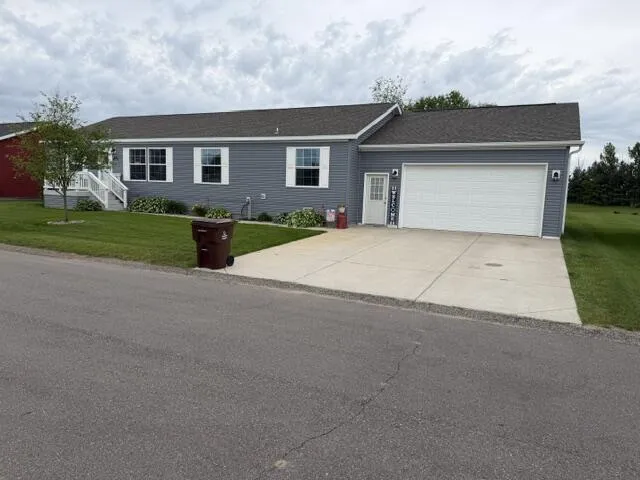 3688 Hollyfield Drive Solon Township, MI 49319
