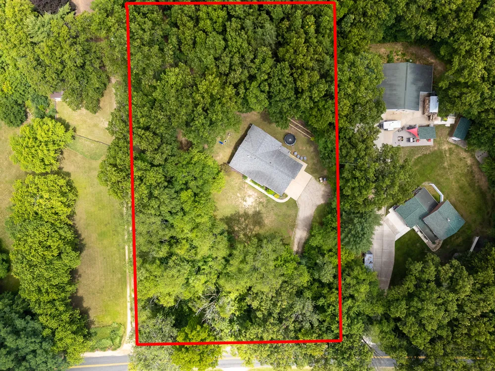 5643 E C AVENUE Richland Township, MI 49083