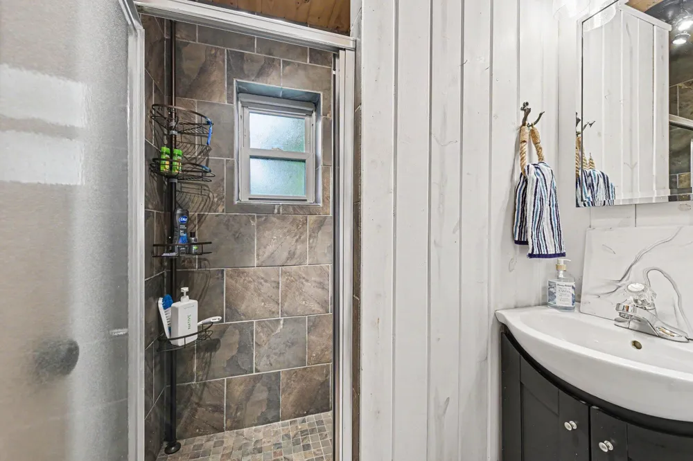 6470 Margaret Lane Cheboygan City, MI 49749
