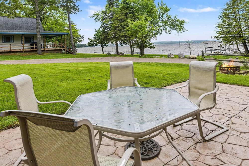 6470 Margaret Lane Cheboygan City, MI 49749