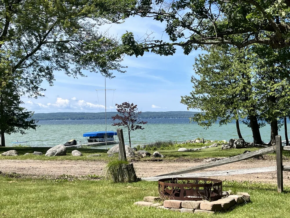 6470 Margaret Lane Cheboygan City, MI 49749