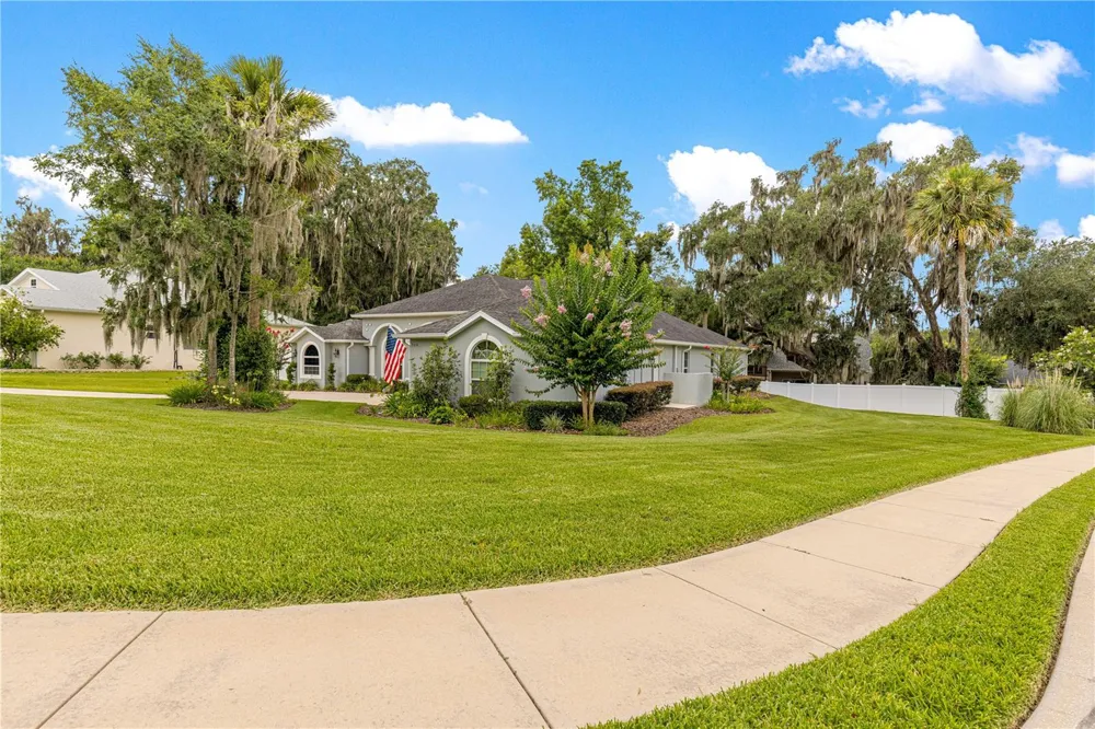 2616 SW 18TH AVENUE NE ocala, FL 34471