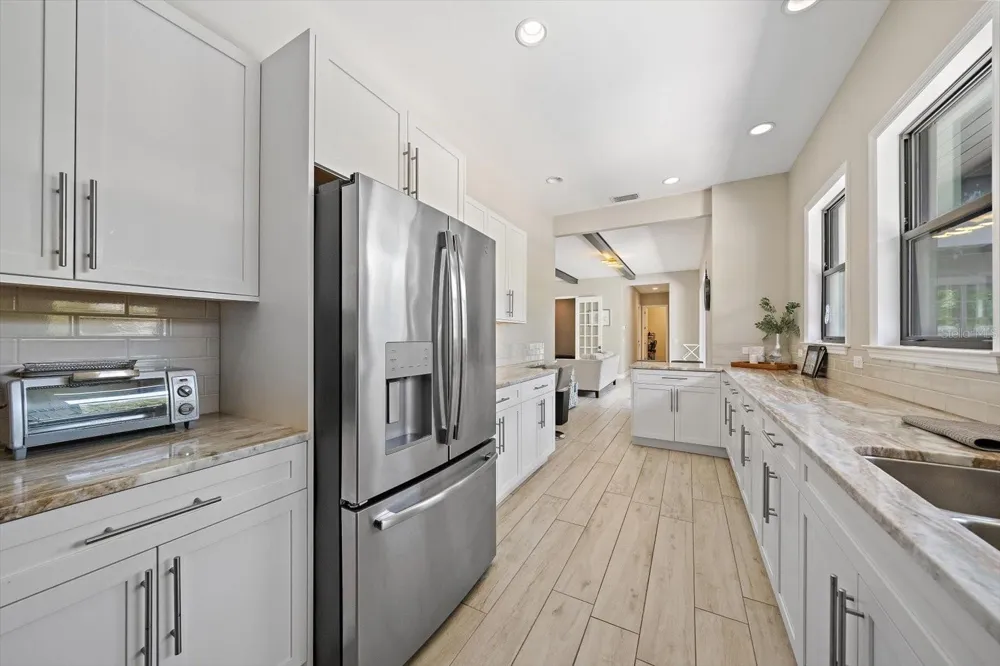 1905 TULIP DRIVE Sarasota, FL 34239