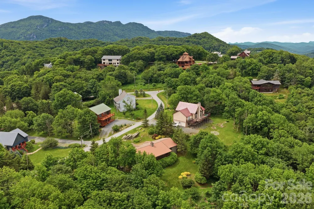 276 Four Diamond Drive Seven Devils, NC 28604