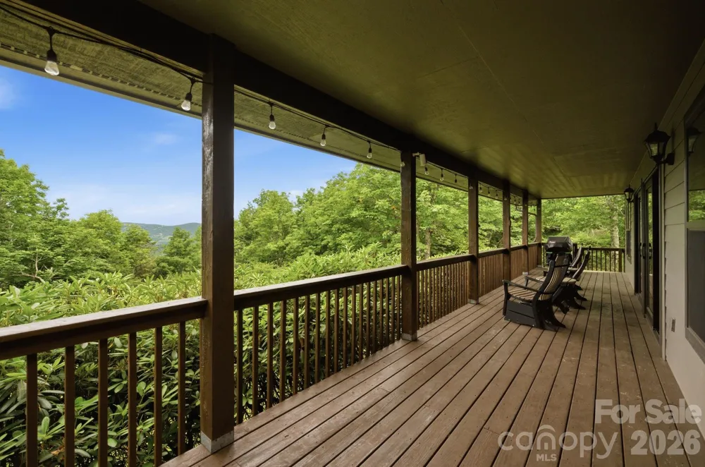 276 Four Diamond Drive Seven Devils, NC 28604