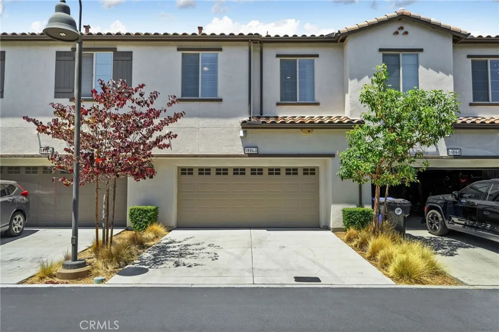 5604 Altamura #3 Fontana, CA 92336